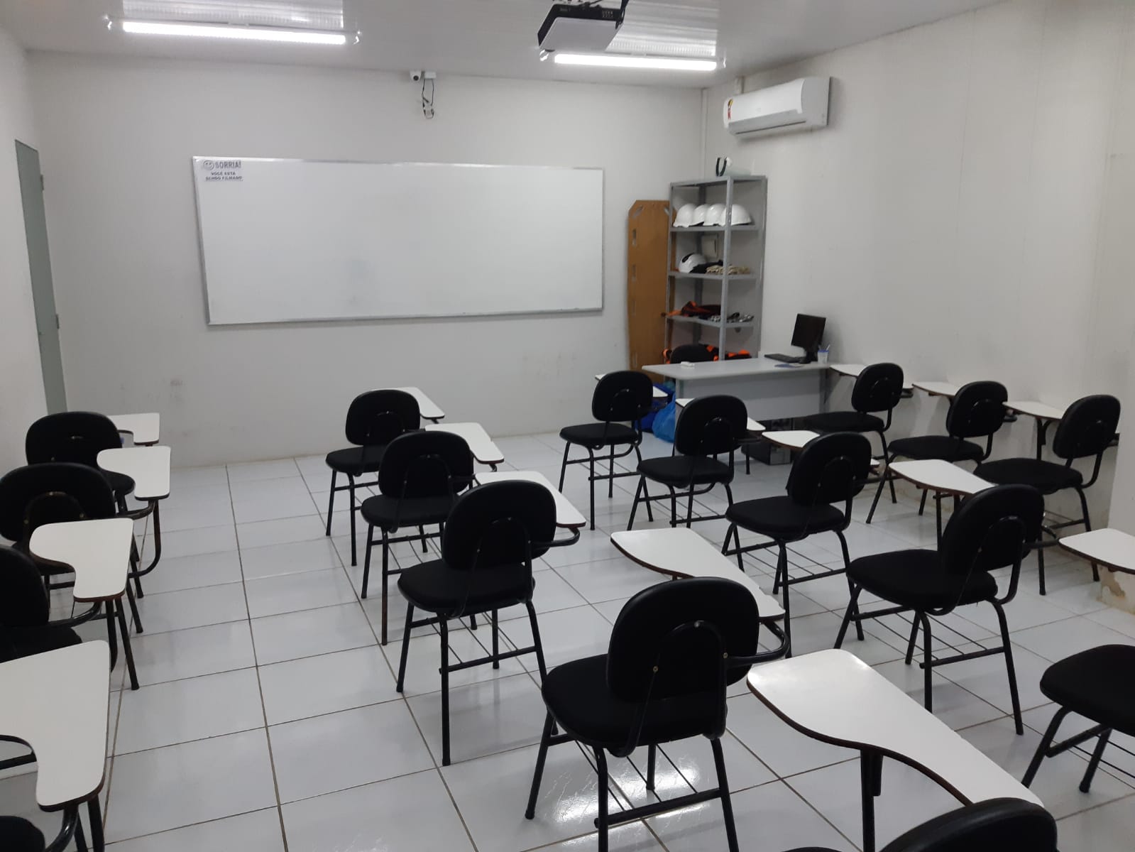 WhatsApp Image 2021-02-22 at 18.39.46 (3).jpeg