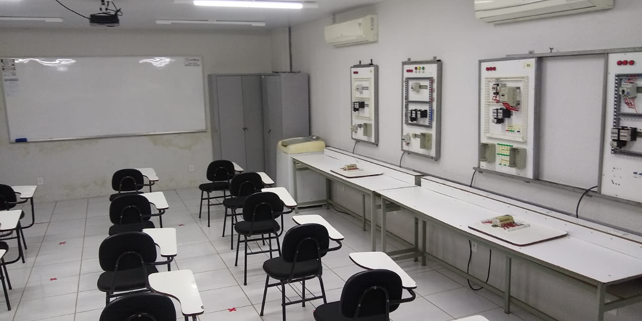 12.1 Lab. comandos e acionamentos.jpeg